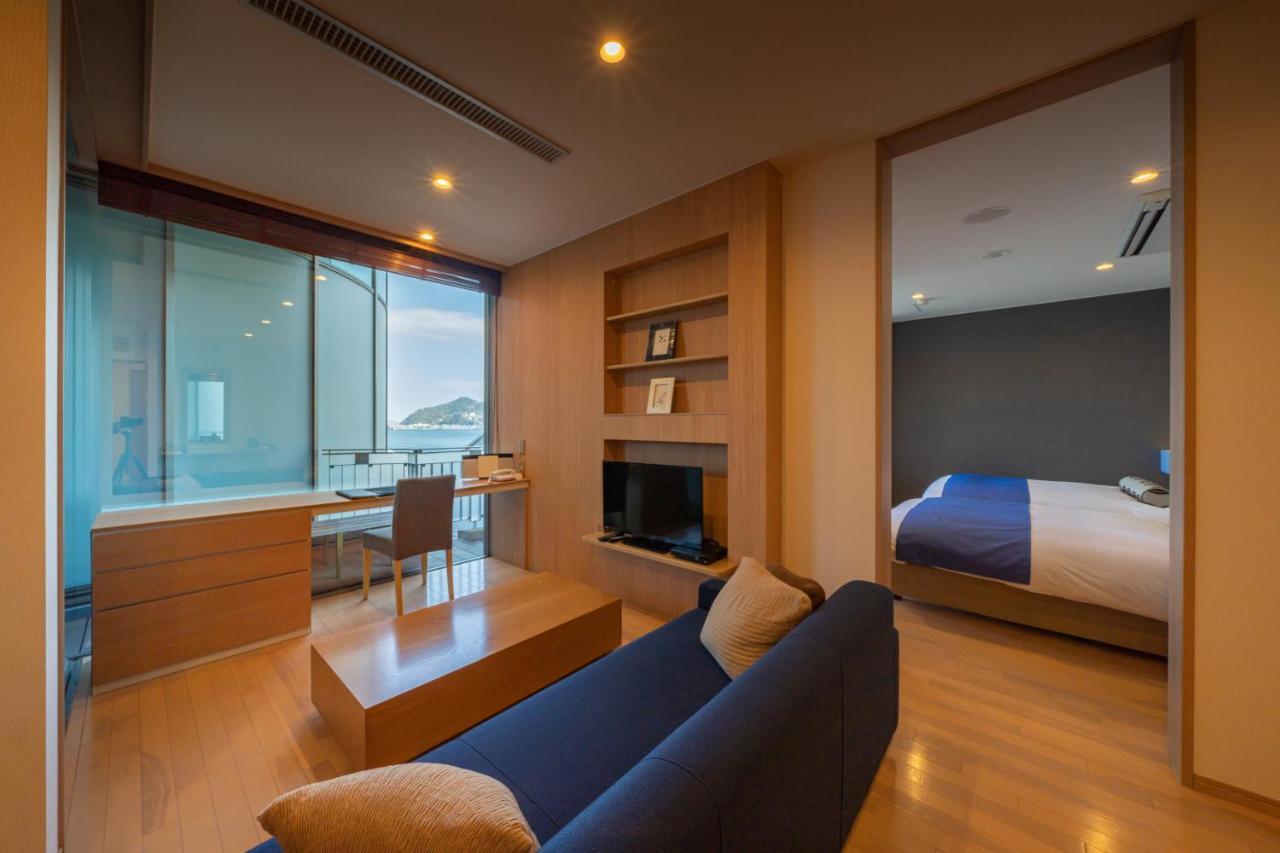 Auberge Fontaine Bleau Atami Atami  Ngoại thất bức ảnh