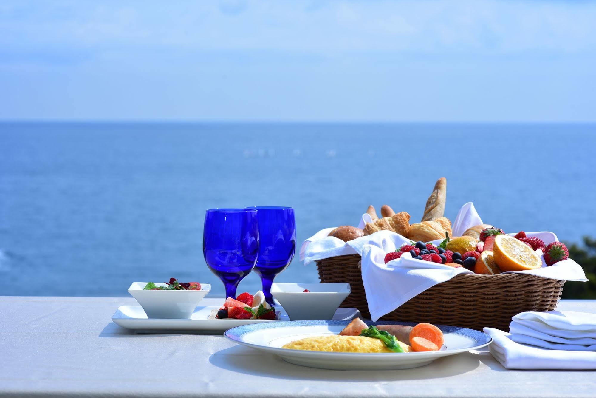 Auberge Fontaine Bleau Atami Atami  Ngoại thất bức ảnh